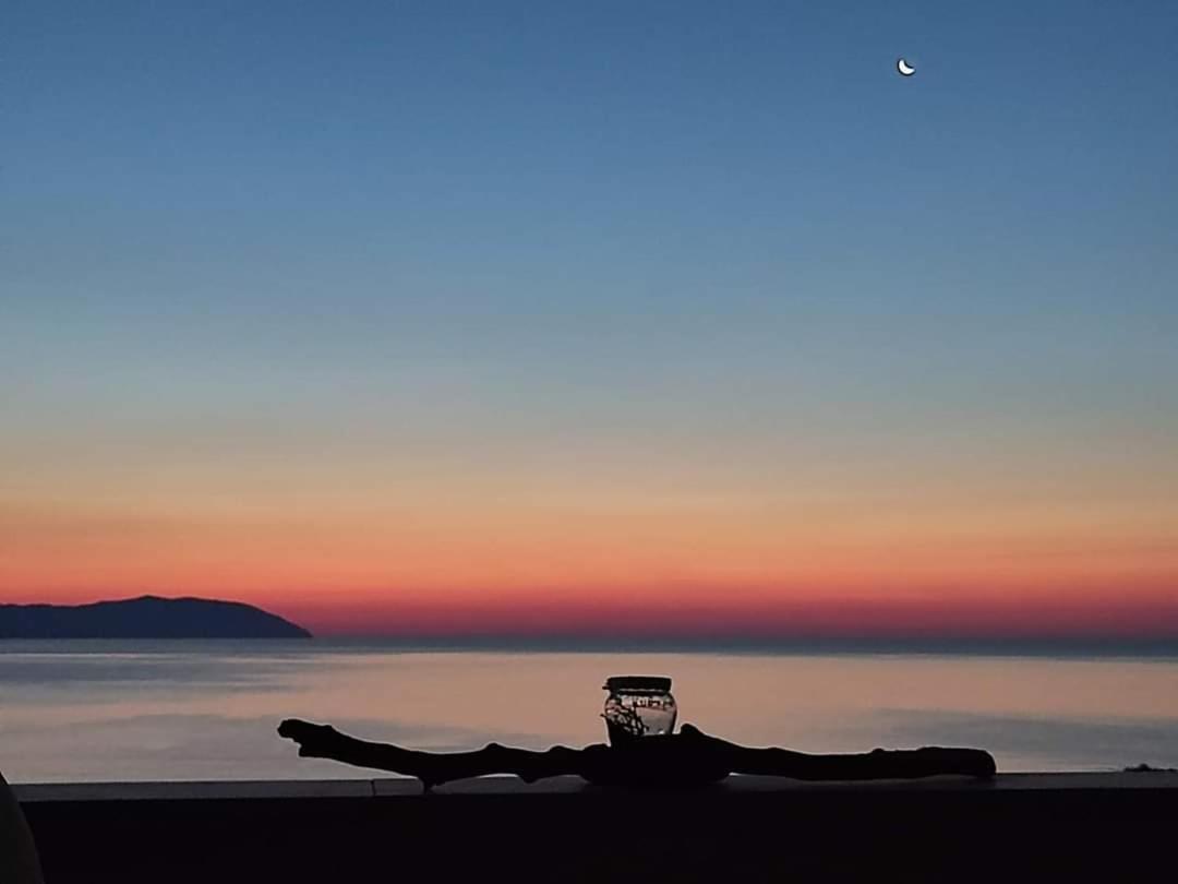 Evangelia House Sea View Apartments Agia Pelagia  المظهر الخارجي الصورة